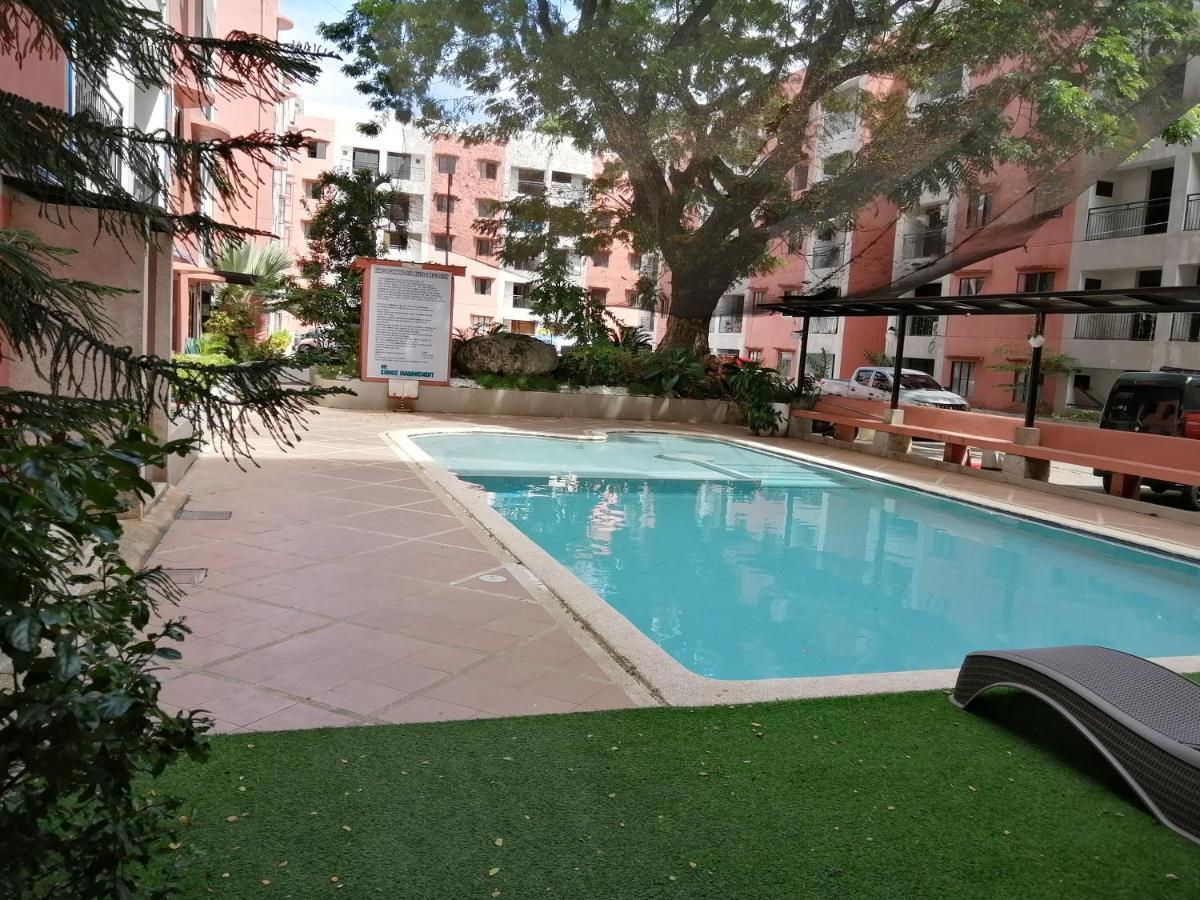 Condo Azur Suites E507 Near Airport, Netflix, Stylish, Cozy With Swimming Pool Isla de Mactán Exterior foto