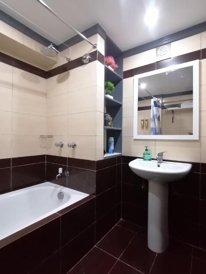 Condo Azur Suites E507 Near Airport, Netflix, Stylish, Cozy With Swimming Pool Isla de Mactán Exterior foto